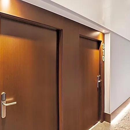 Porto Expo Aeroporto Hotell Matosinhos (Porto)